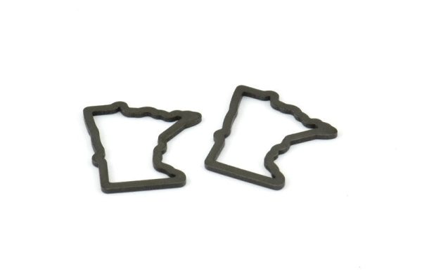 Black Minnesota Charm, 24 Oxidized Brass Black Minnesota State Charms, Findings (18x17.5x1mm) E045 For Sale - Image 2