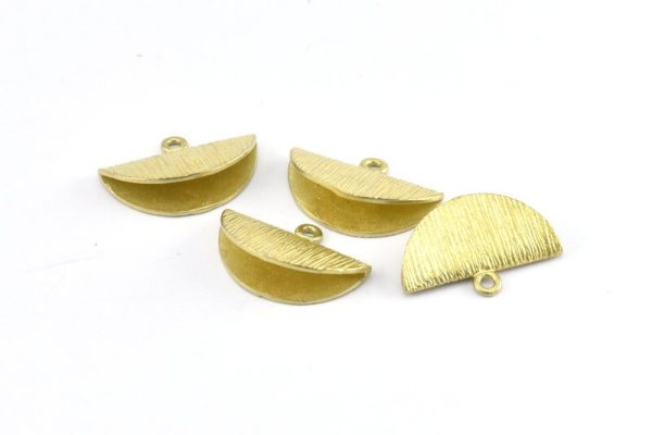 Half Moon Crimp, 6 Raw Brass Textured Ribbon Crimp End With 1 Loop, Findings (20x13mm) E589 For Discount - Image 2
